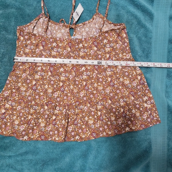 NWT Floral Spaghetti Strap Blouse - Picture 10 of 13